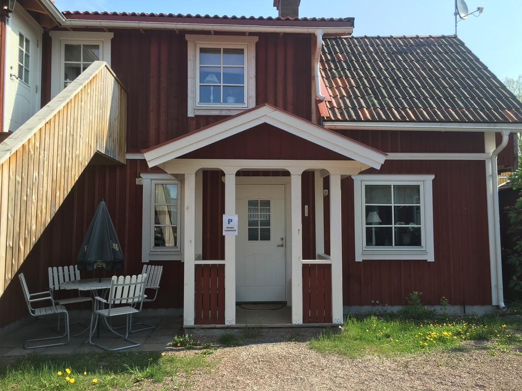 Augustas Bed & Breakfast Rattvik Exterior photo